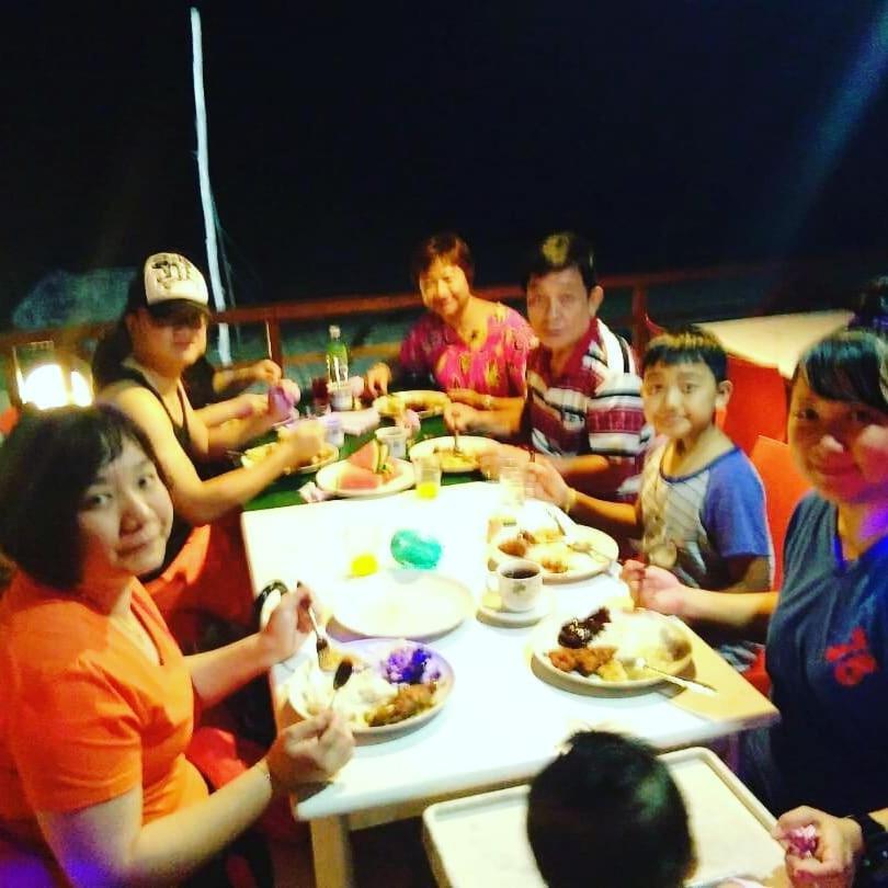 Kampung Genting Marina Bay Resort & Restaurant מראה חיצוני תמונה